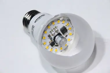 Lampu LED 9 Watt