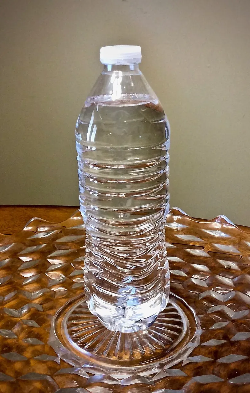 Air Mineral 600 ml (dus 24)